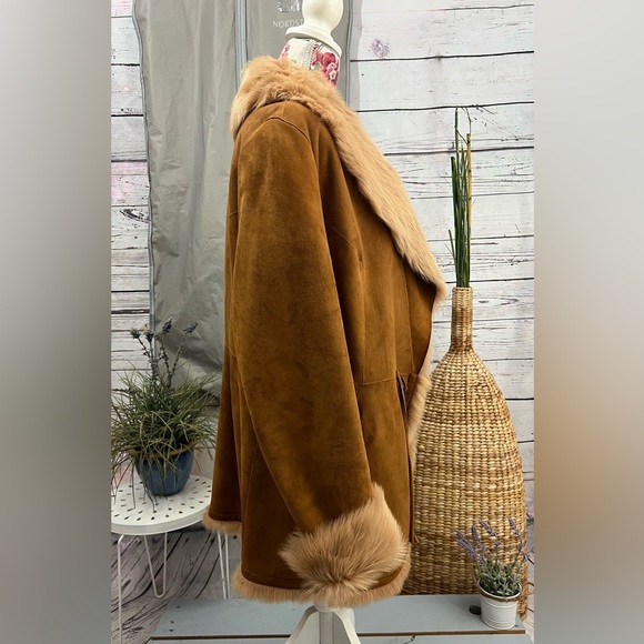 Blue Duck Shearling Jacket w/Fox Collar and Cuffs Size L (REVERSIBLE!!) - Picture 10 of 12